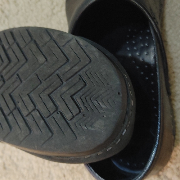 Dansko Black EU 41 professional oiled leather clogs Womens - Picture 13 of 15